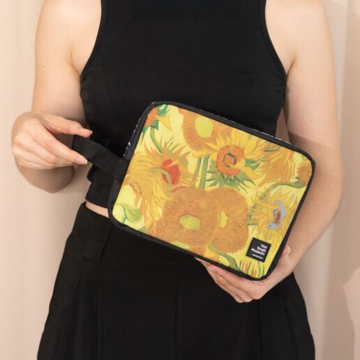 Van Gogh Museum vanity case