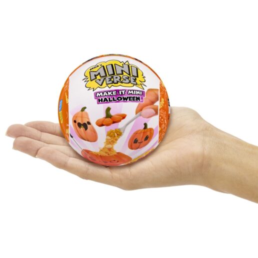Miniverse Make It Mini Beetlejuice Halloween assorted surprise capsule
