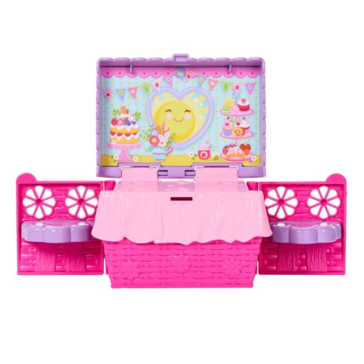 Barbie Club Chelsea Picnic doll