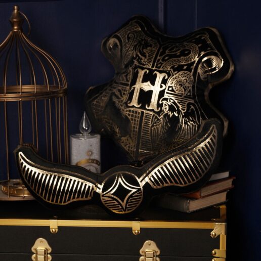 Harry Potter Hogwarts Crest velvet cushion