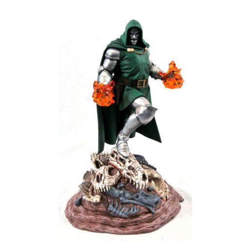 Marvel Comic Gallery Doctor Doom figure 25cm