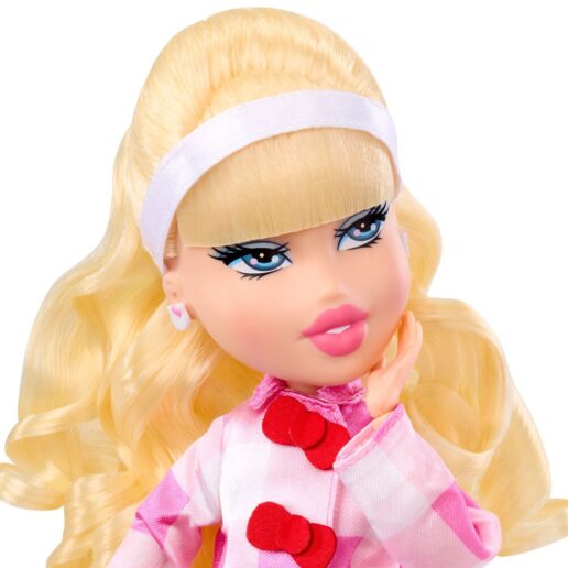 Bratz Hello Kitty Cloe doll