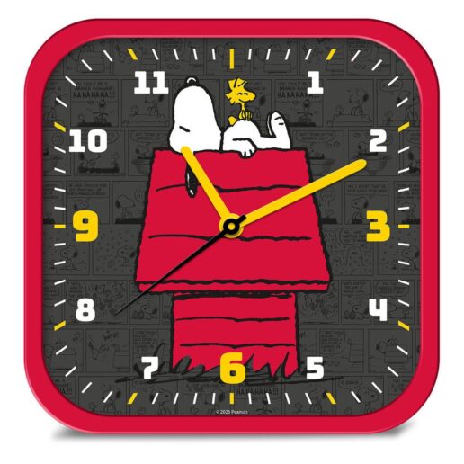 Peanuts Snoopy wall clock