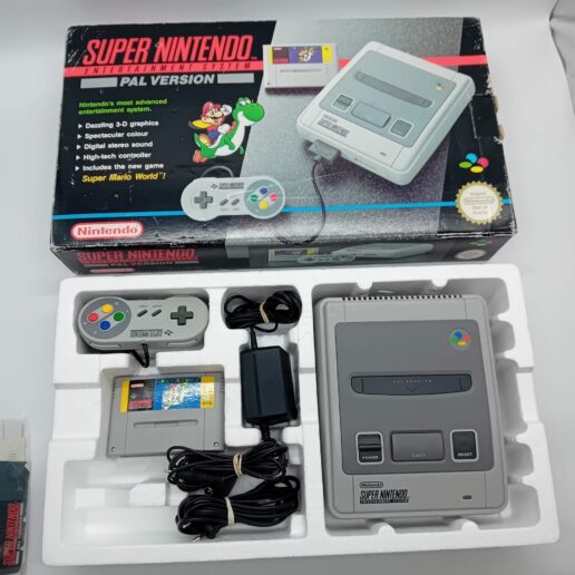 Super Nintendo SNES + Super Mario World (Begagnad)