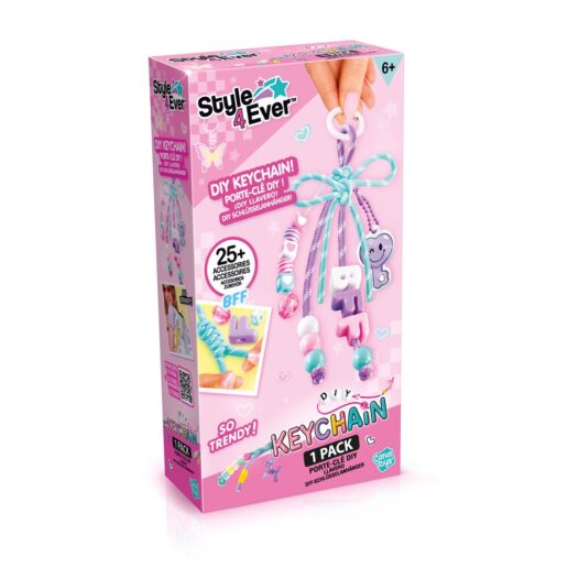 Style 4Ever assorted keychain set