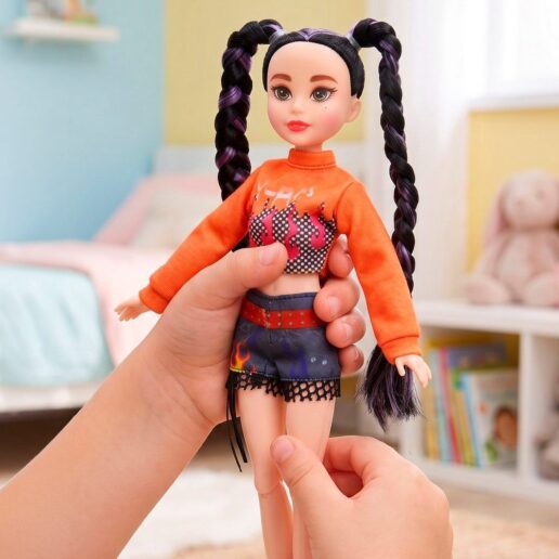 Kpop Diva Squad assorted doll 30cm