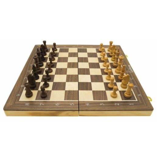 Wooden folding magnetic chess set