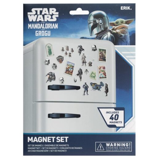 Star Wars Mandalorian and Grogu die-cut magnet set