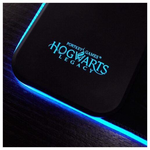 Harry Potter Hogwarts Wireless Charging gaming desk mat