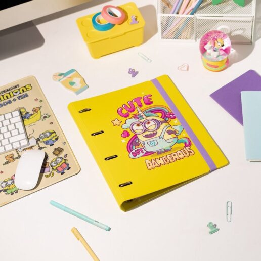 Minions 4 ring binder