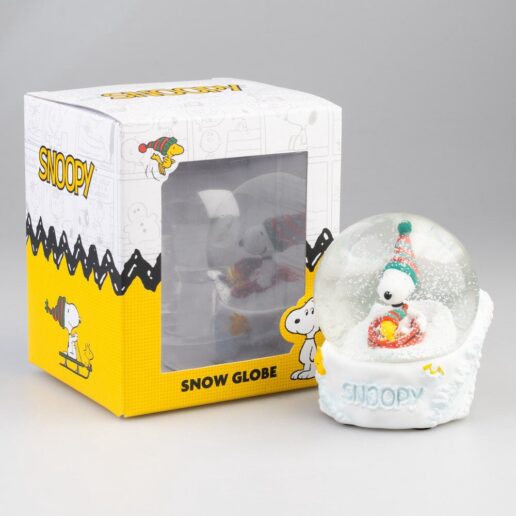 Peanuts Snoopy snowball